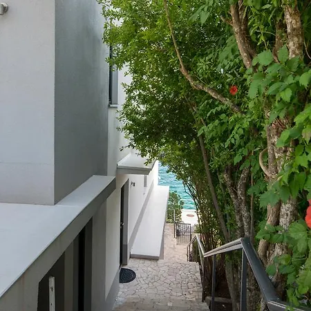 Gabriel Apartment *